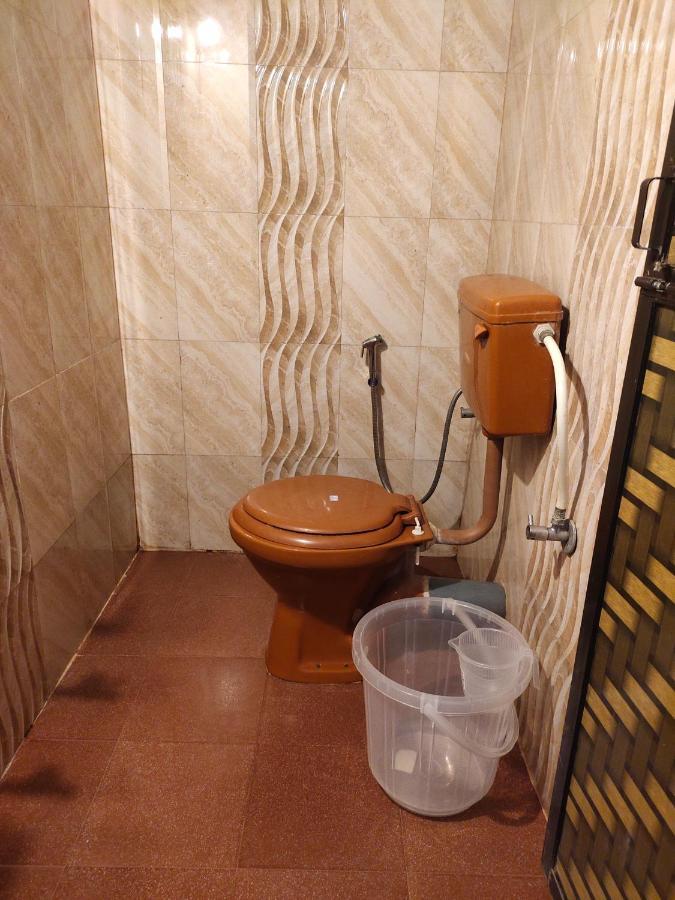 Om Baga Residency Hotel Luaran gambar